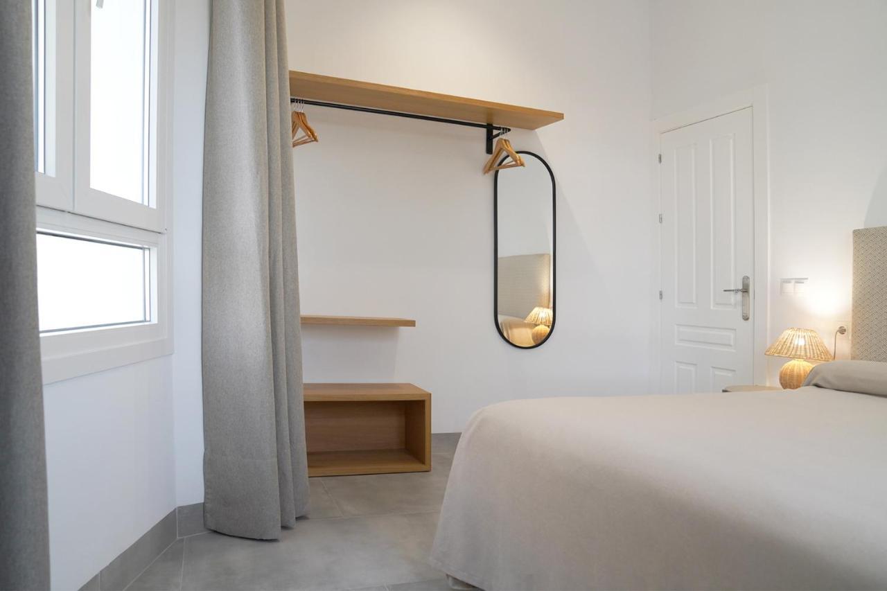 Casa De La Vega Suites Chiclana de la Frontera Esterno foto